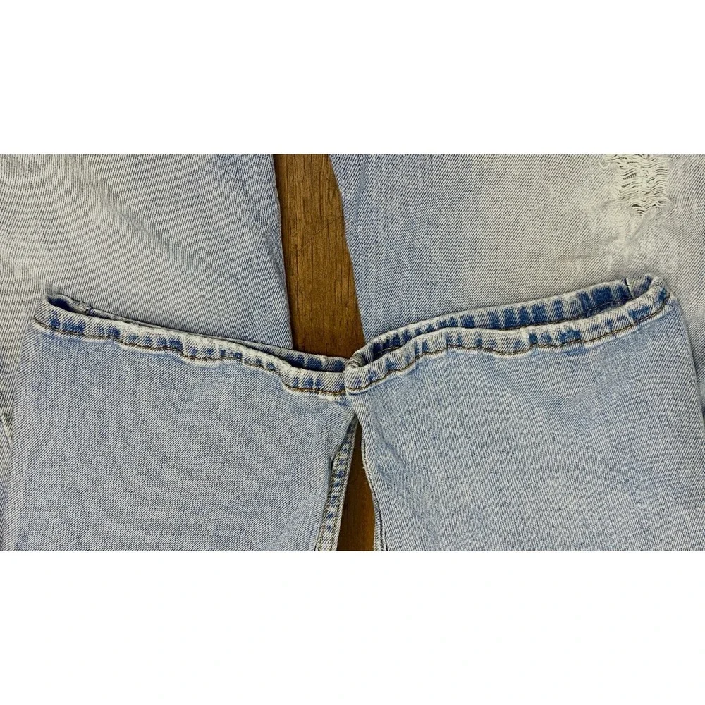 Levis 505 Jeans Mens Sz 36x29 Fit Straight Leg Distressed Broken-In Light Wash‎